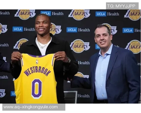 爱德华兹获准恢复对抗性训练复出计划按部就班推进 爱德华兹获准恢复对抗性训练复出计划按部就班推进